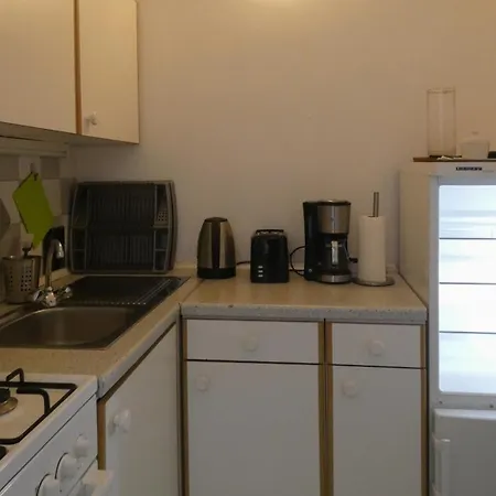 Stylish, Central 2-Room Flat Near Augarten Vienna Exterior photo